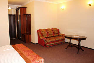 Гостиница Аврора Краснодар Семейный полулюкс-5